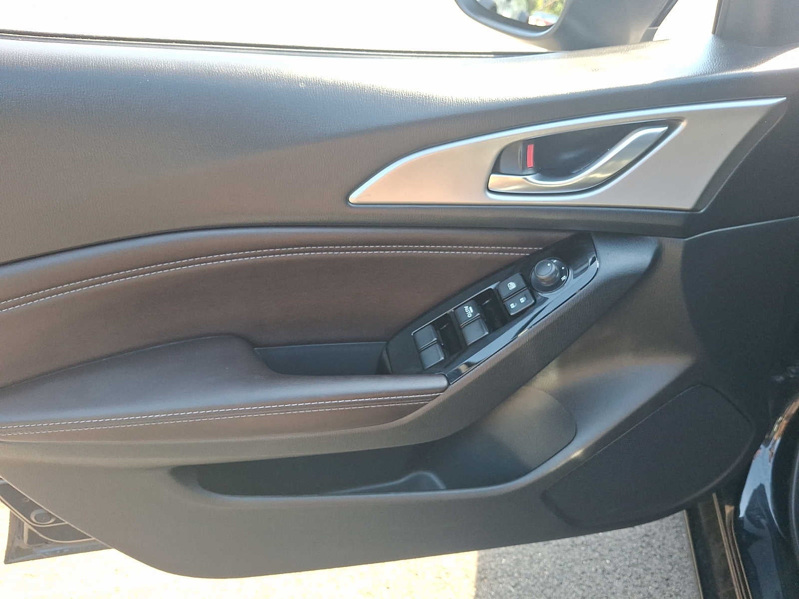 2018 Mazda Mazda3 5-Door Touring