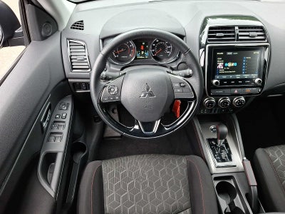 2025 Mitsubishi Outlander Sport LE