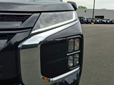 2025 Mitsubishi Outlander Sport LE