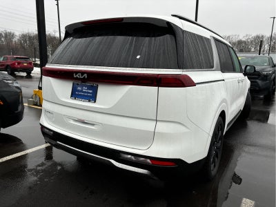 2024 Kia Carnival SX