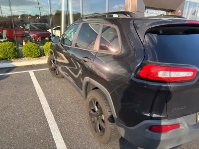 2016 Jeep Cherokee Altitude