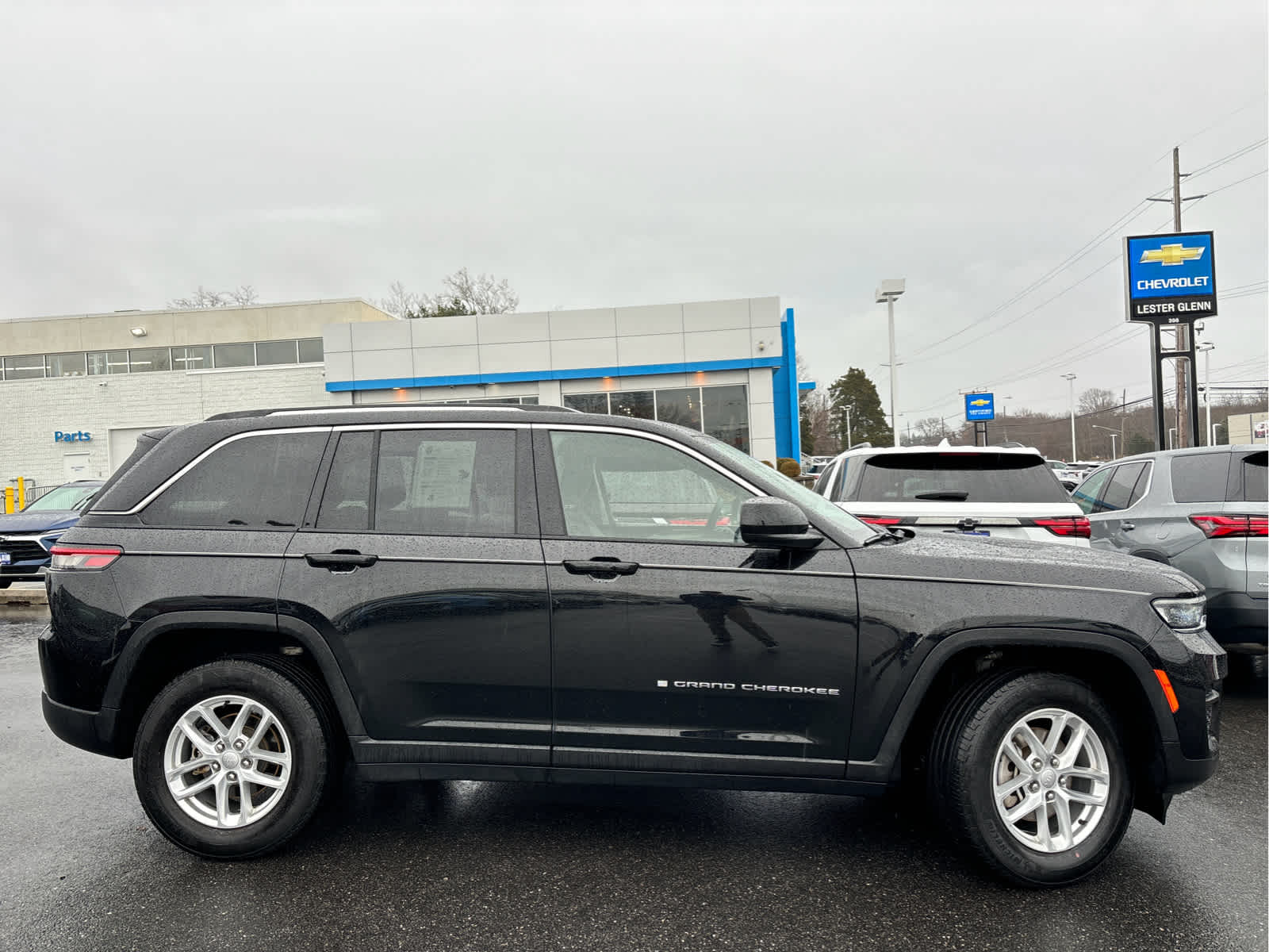 2023 Jeep Grand Cherokee Laredo
