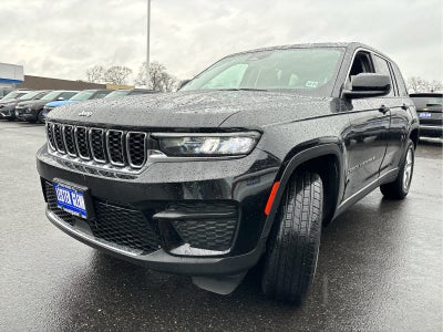 2023 Jeep Grand Cherokee Laredo