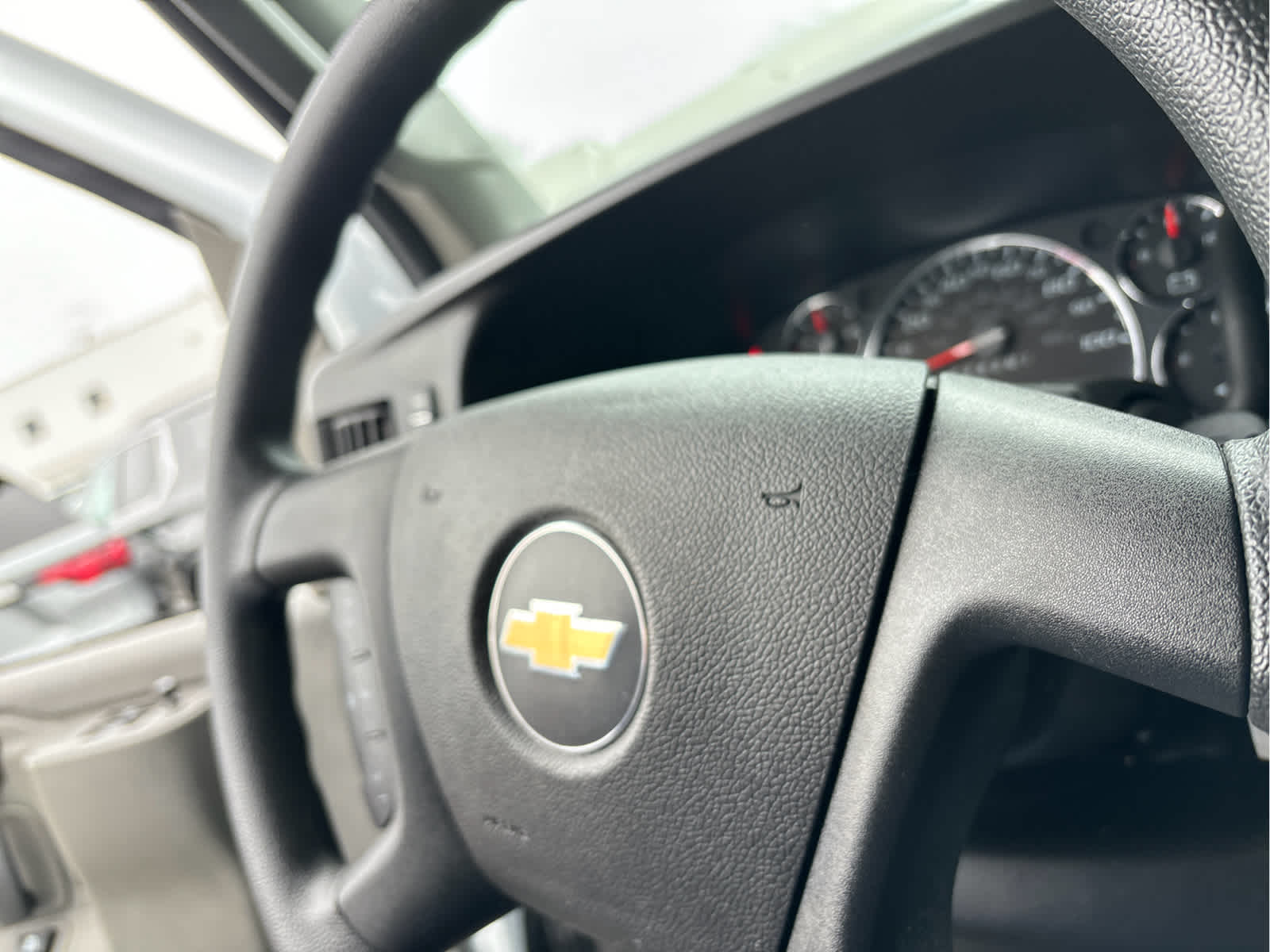 2024 Chevrolet Express Cargo Van RWD 2500 135"