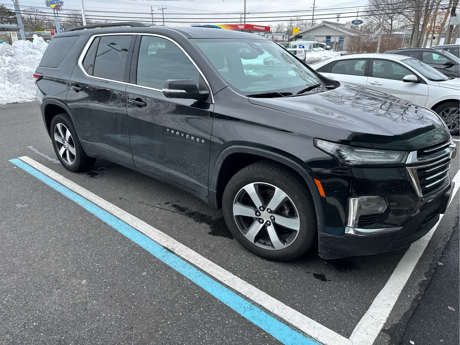 2023 Chevrolet Traverse LT Leather