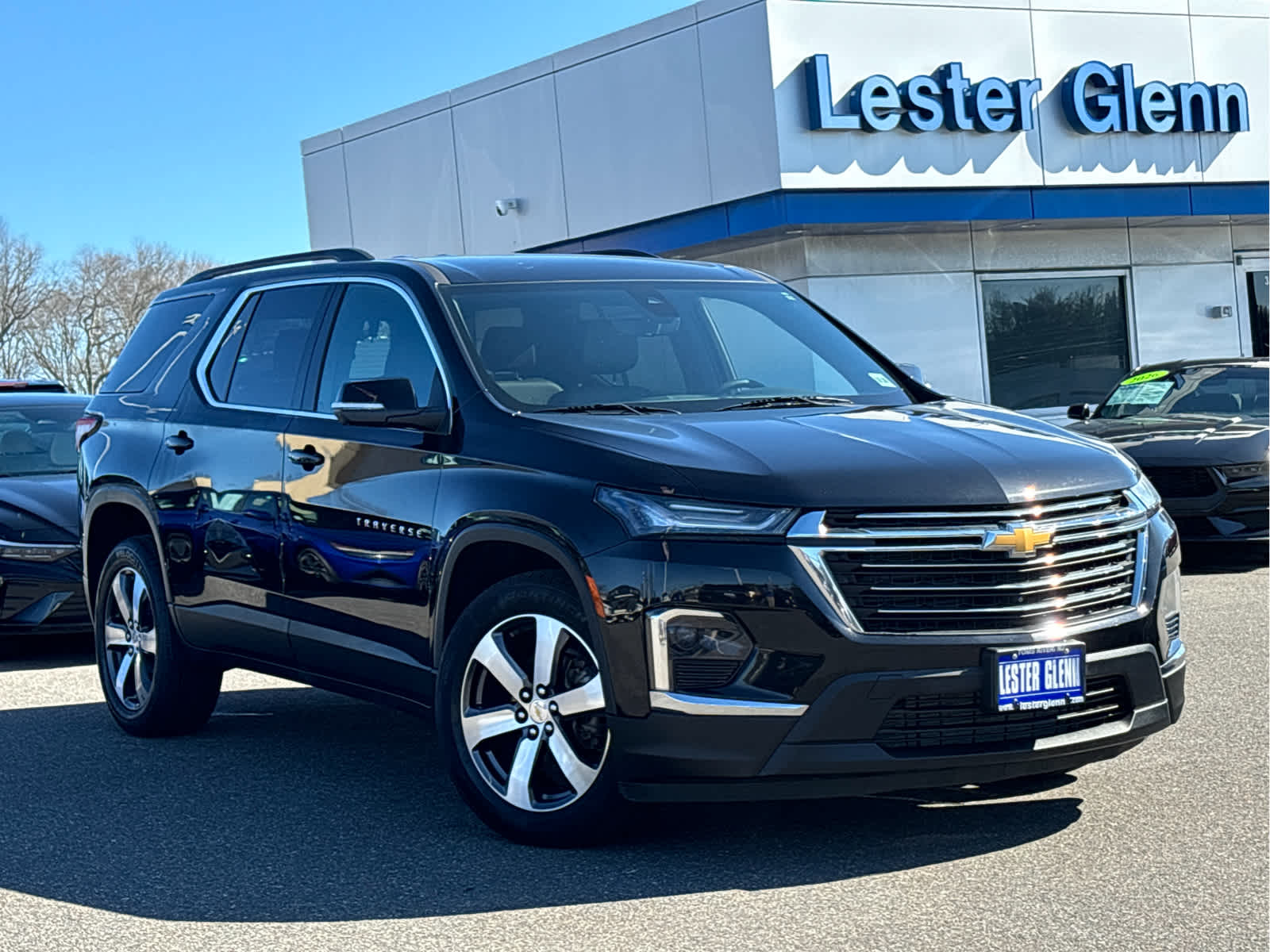 2023 Chevrolet Traverse LT Leather