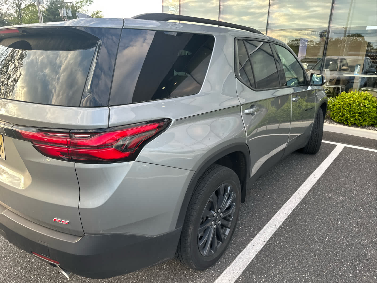 2023 Chevrolet Traverse RS