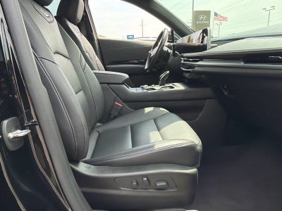 2024 Cadillac XT4 FWD Luxury