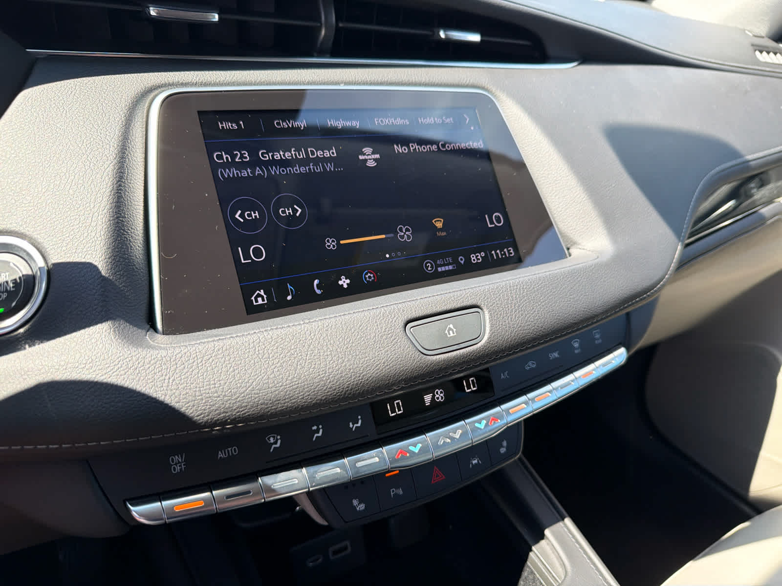 2023 Cadillac XT4 AWD Premium Luxury