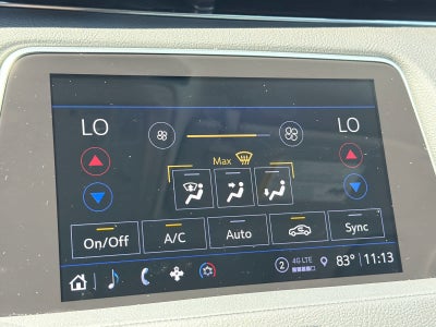 2023 Cadillac XT4 AWD Premium Luxury