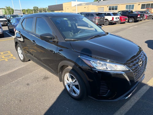 2025 Nissan Kicks Play S