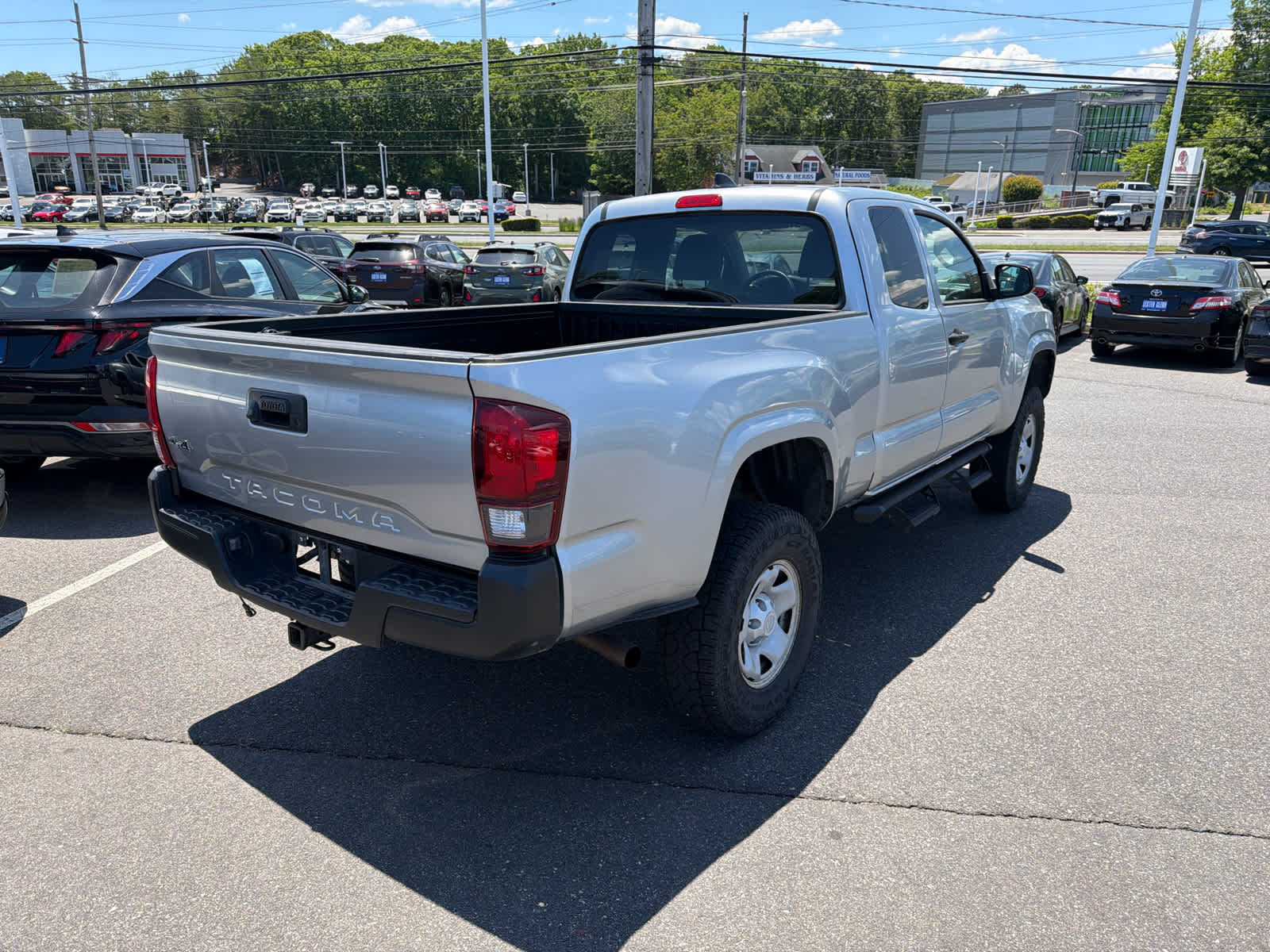 2022 Toyota Tacoma SR