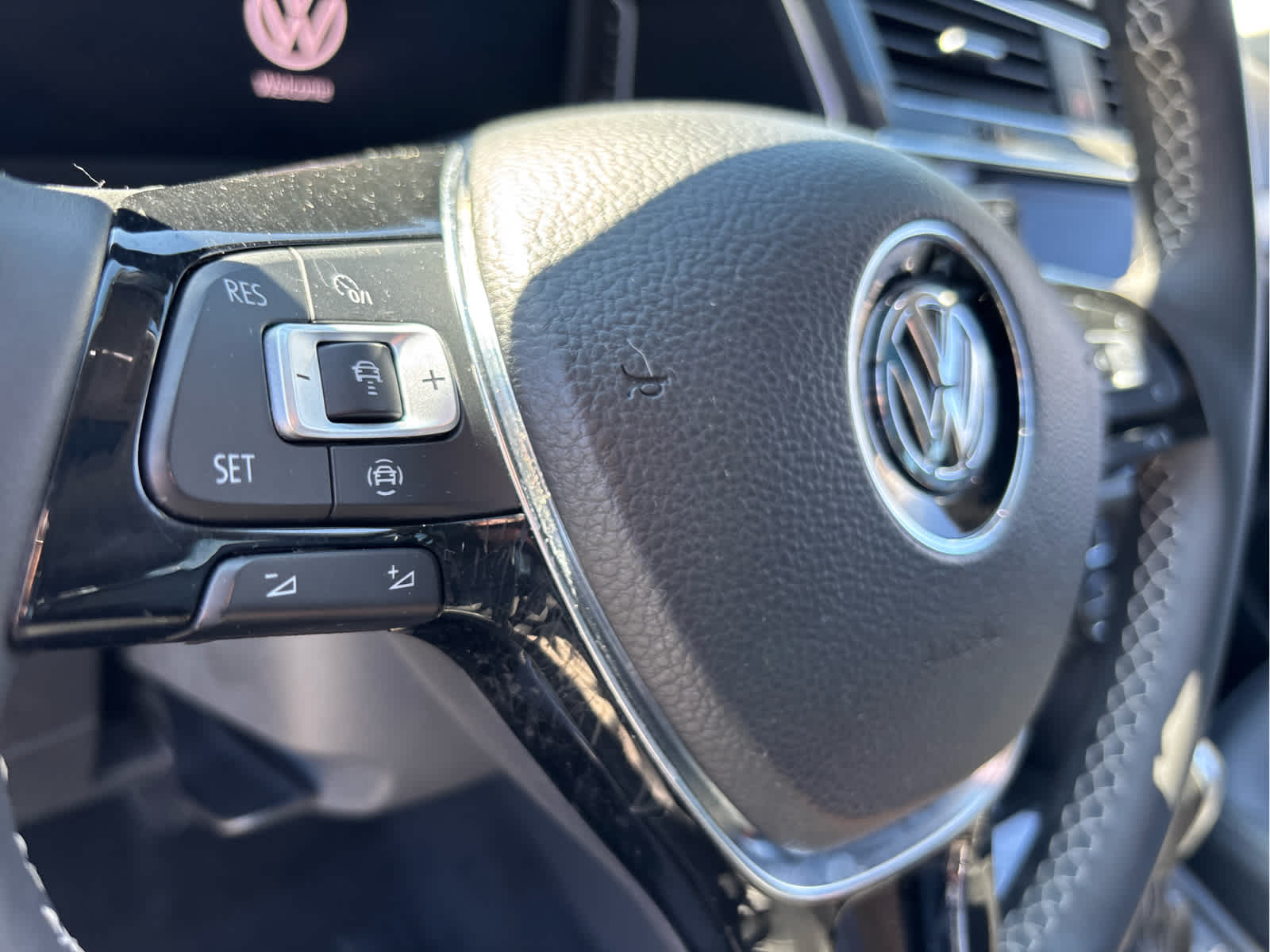 2021 Volkswagen Tiguan SEL