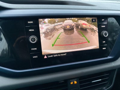 2022 Volkswagen Taos SE