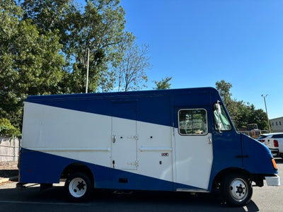 2004 Freightliner MT45 STEP VAN