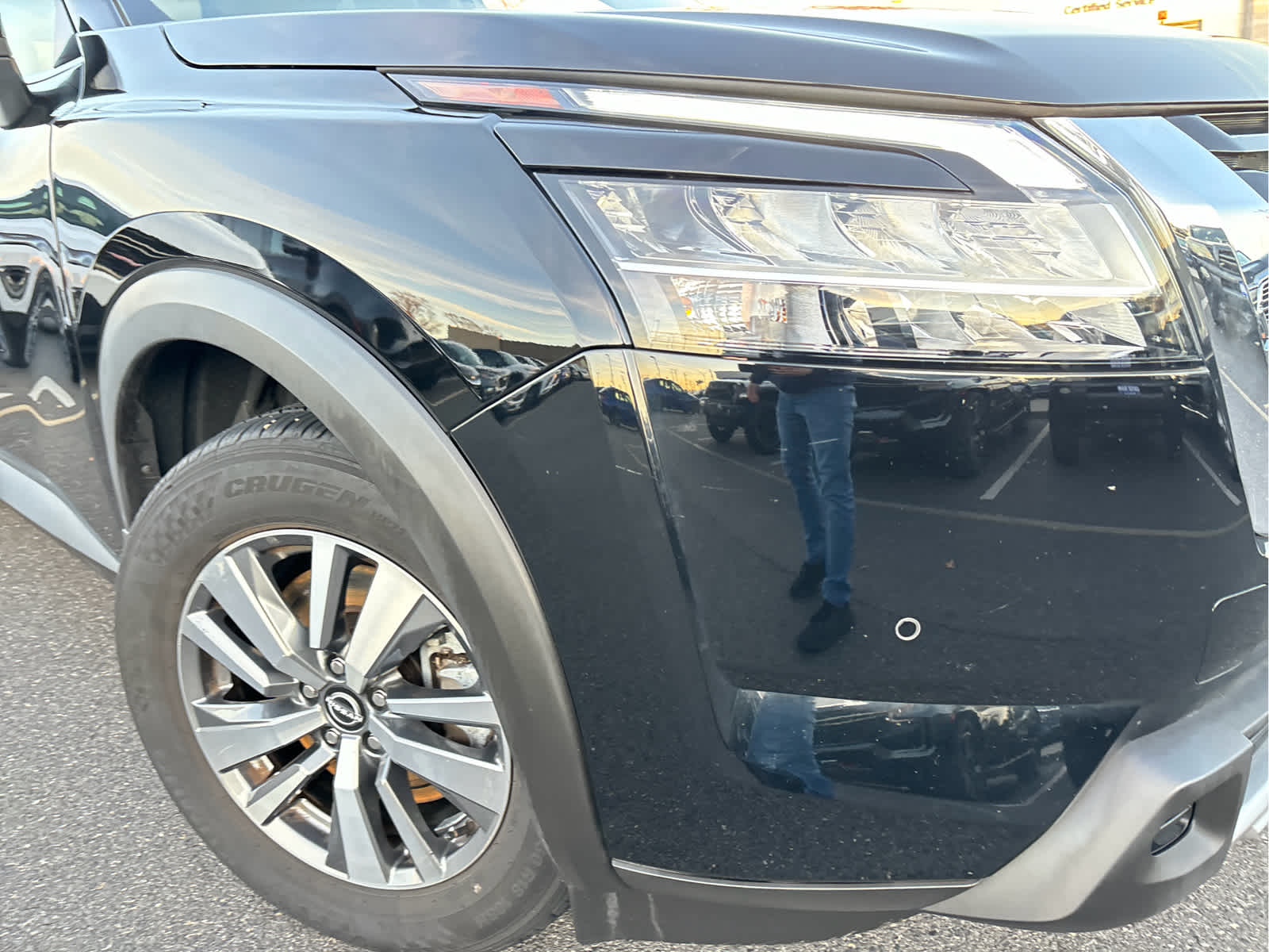 2023 Nissan Pathfinder SL