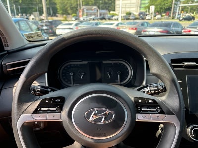 2023 Hyundai TUCSON SE