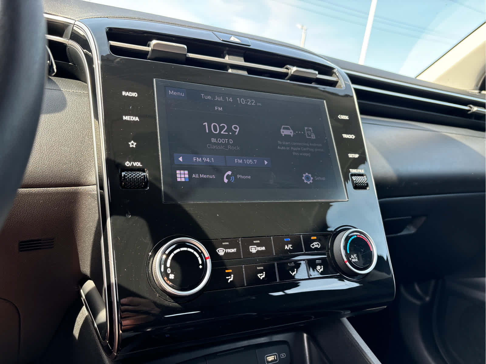 2023 Hyundai TUCSON SE