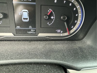 2023 Hyundai TUCSON SE