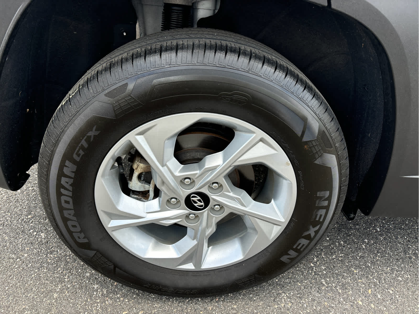 2023 Hyundai TUCSON SE