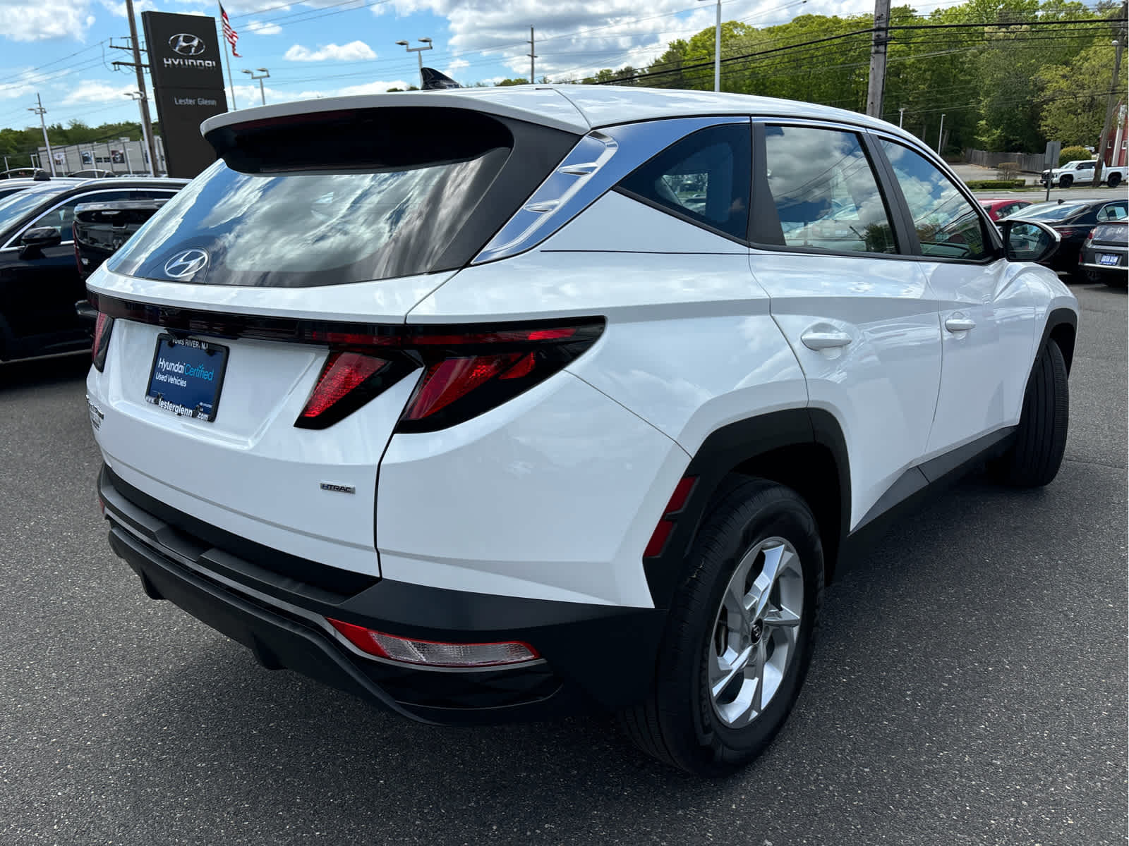 2023 Hyundai TUCSON SE