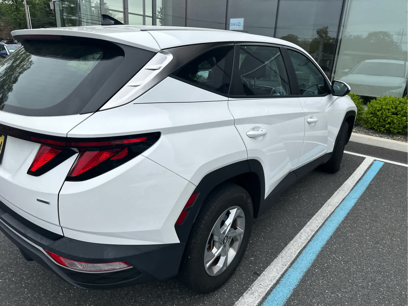 2023 Hyundai TUCSON SE