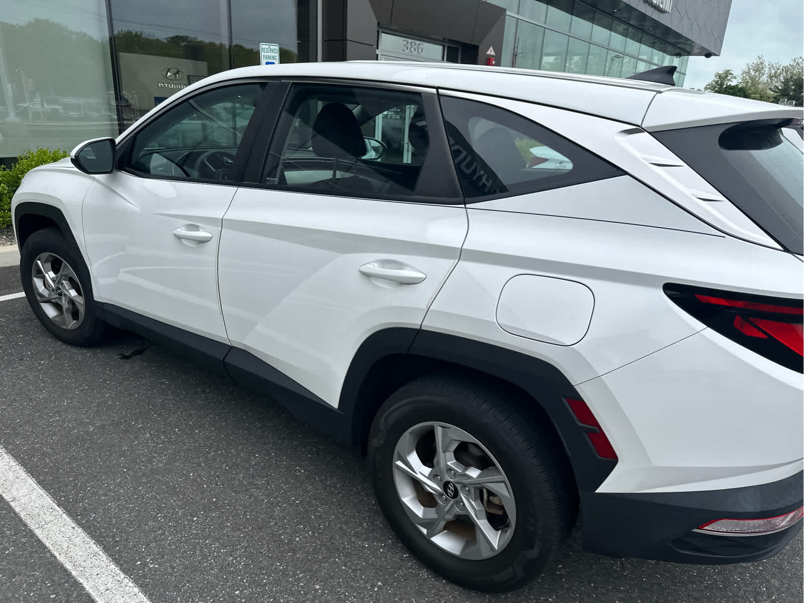 2023 Hyundai TUCSON SE