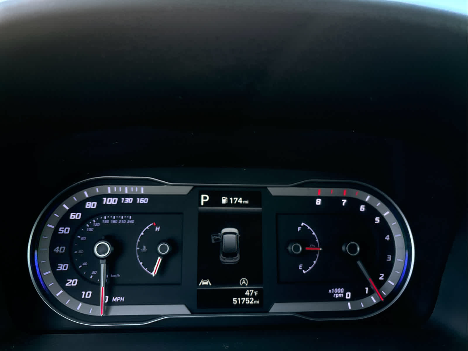 2023 Hyundai TUCSON SE