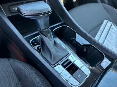 2023 Hyundai TUCSON SE