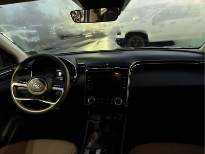 2023 Hyundai TUCSON SE