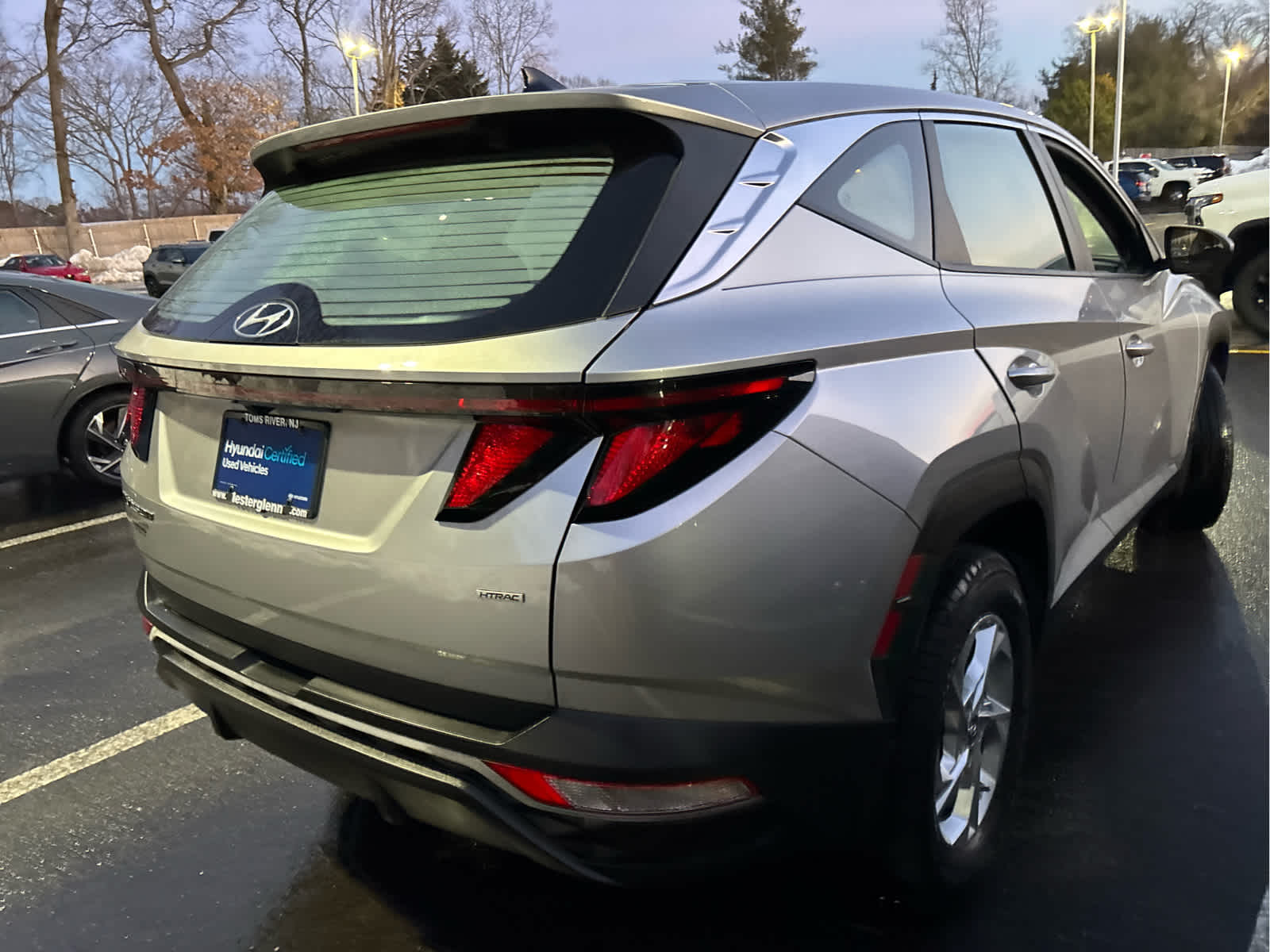 2023 Hyundai TUCSON SE