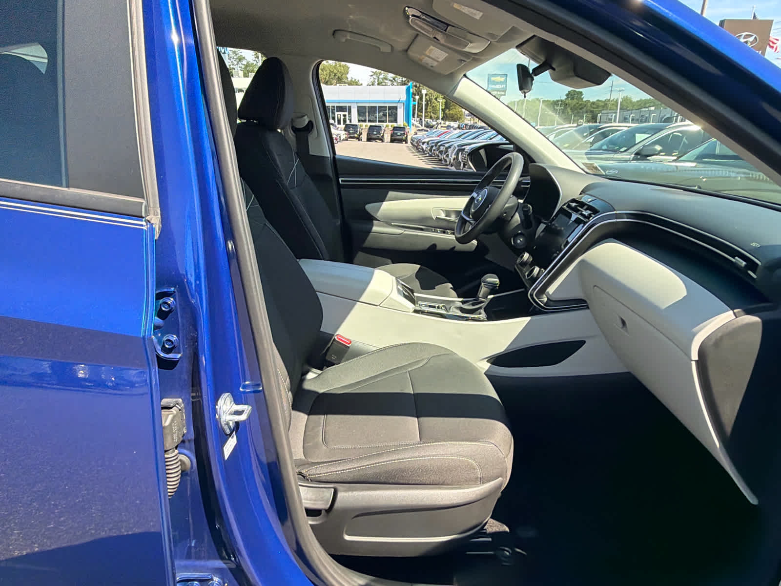 2024 Hyundai TUCSON SE