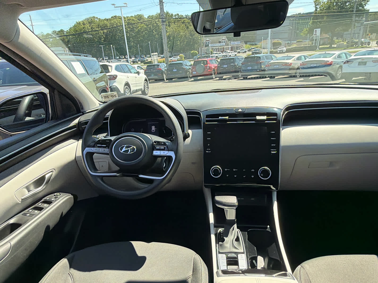 2024 Hyundai TUCSON SE
