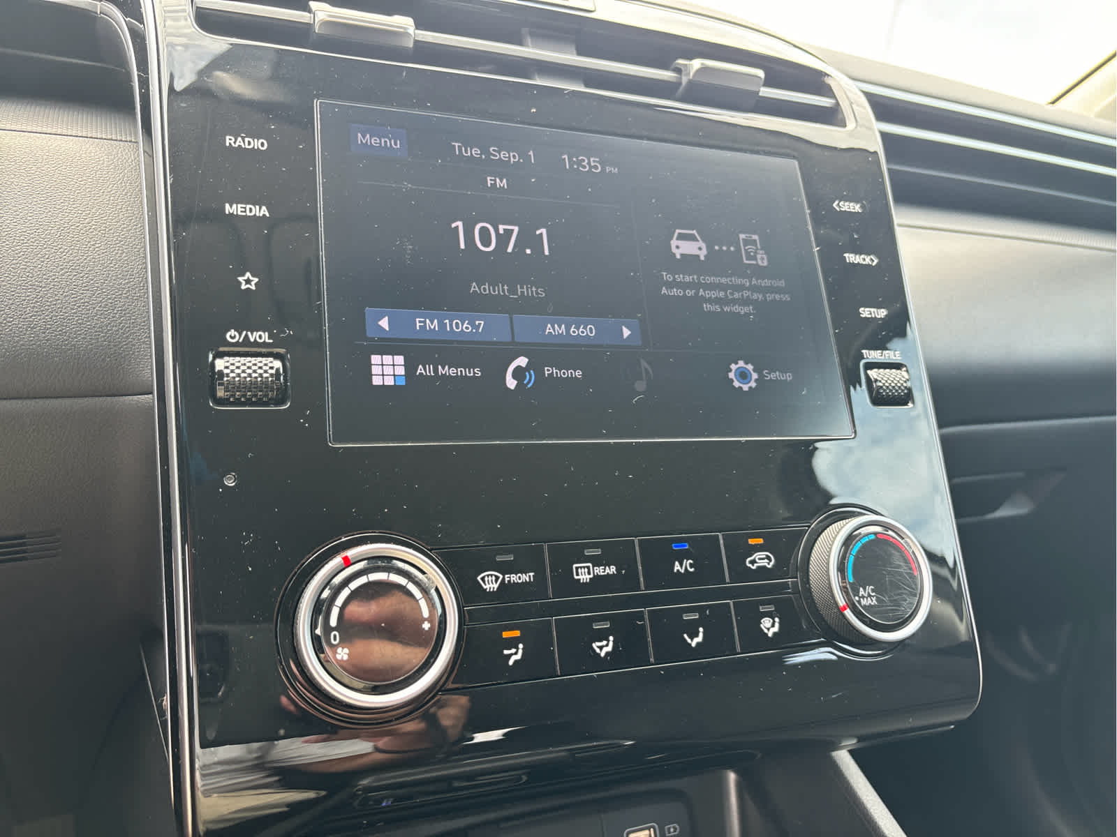 2024 Hyundai TUCSON SE