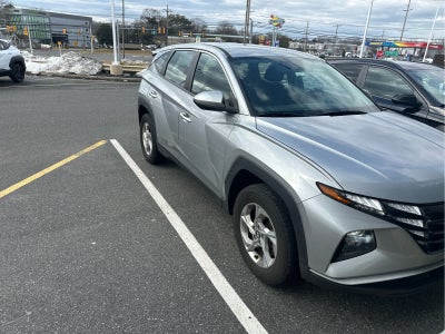 2024 Hyundai TUCSON SE