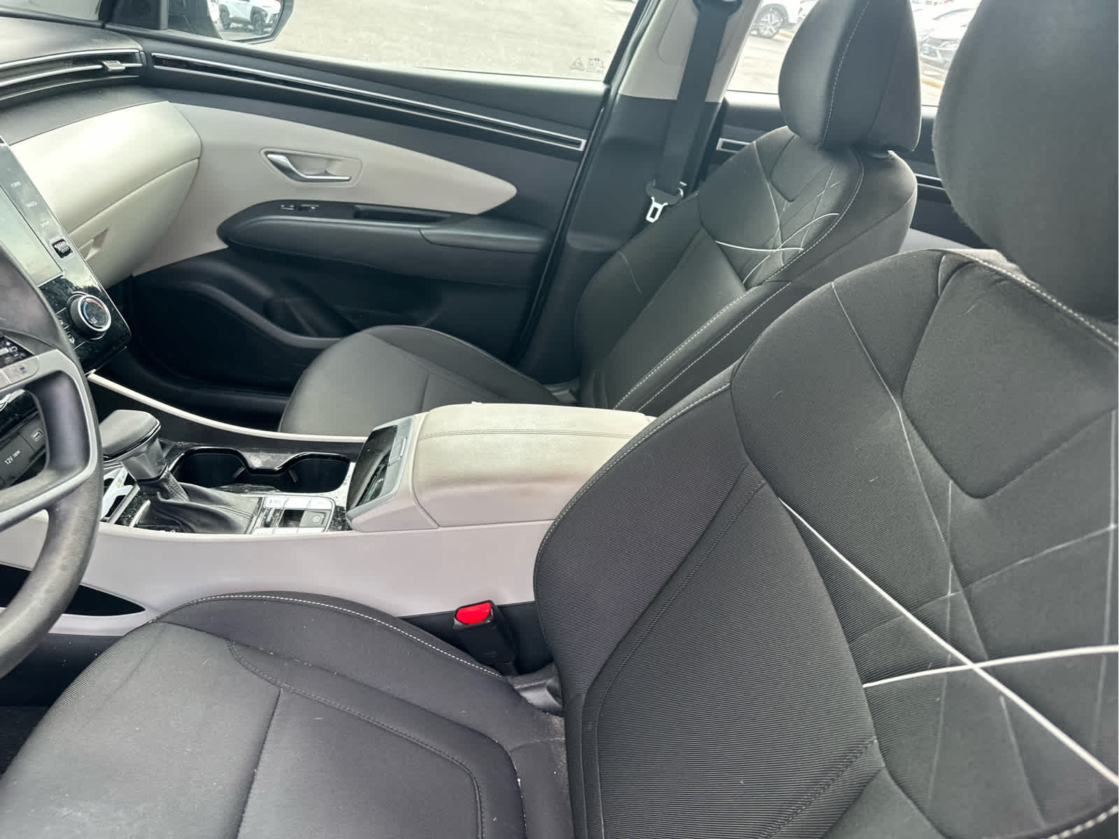 2024 Hyundai TUCSON SE