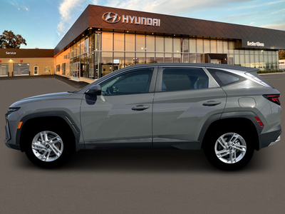 2026 Hyundai TUCSON SE AWD