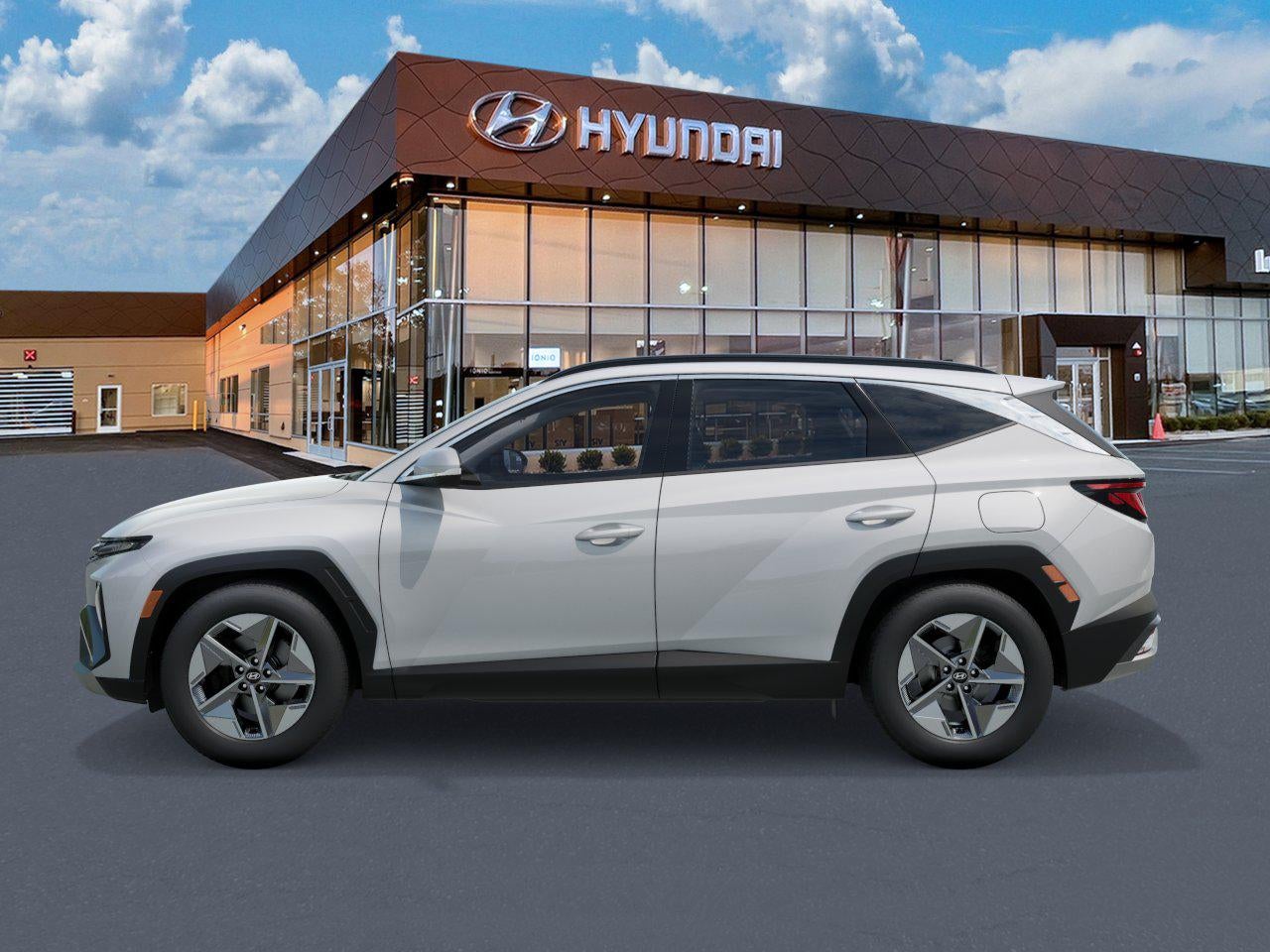 2026 Hyundai TUCSON SEL FWD