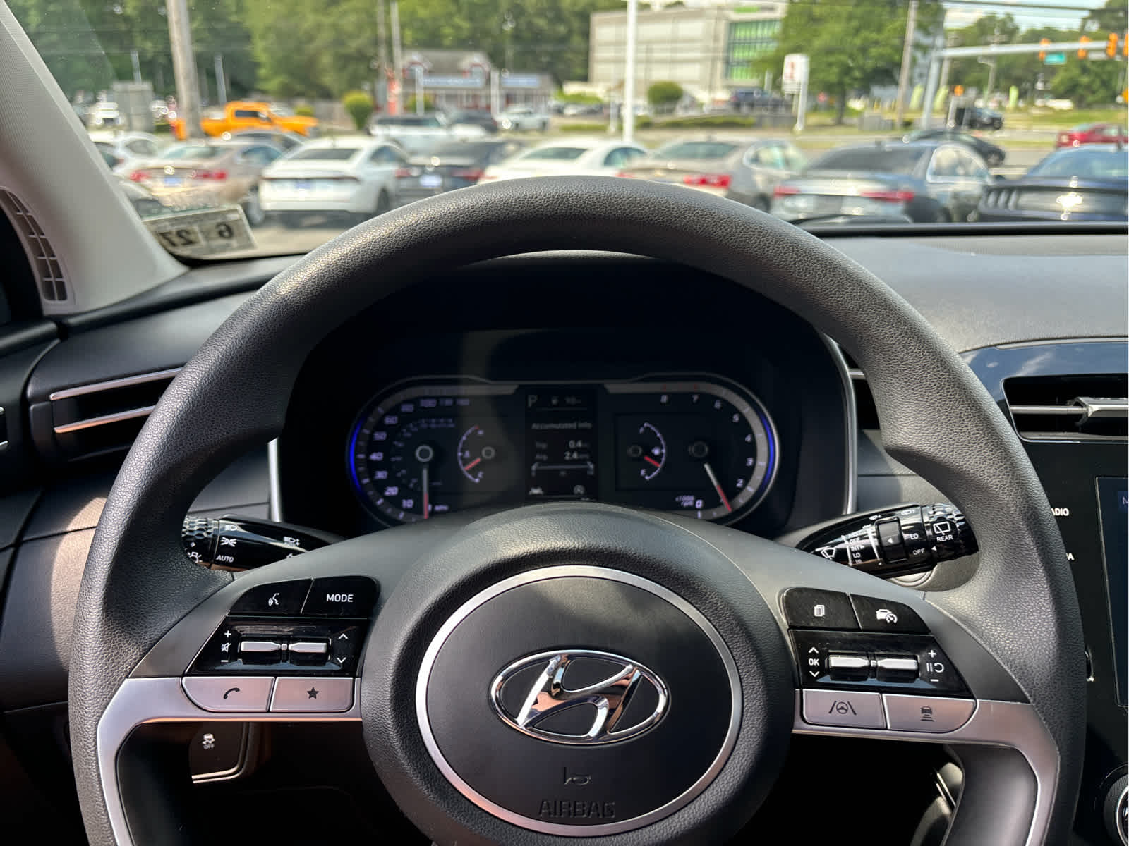 2022 Hyundai TUCSON SEL