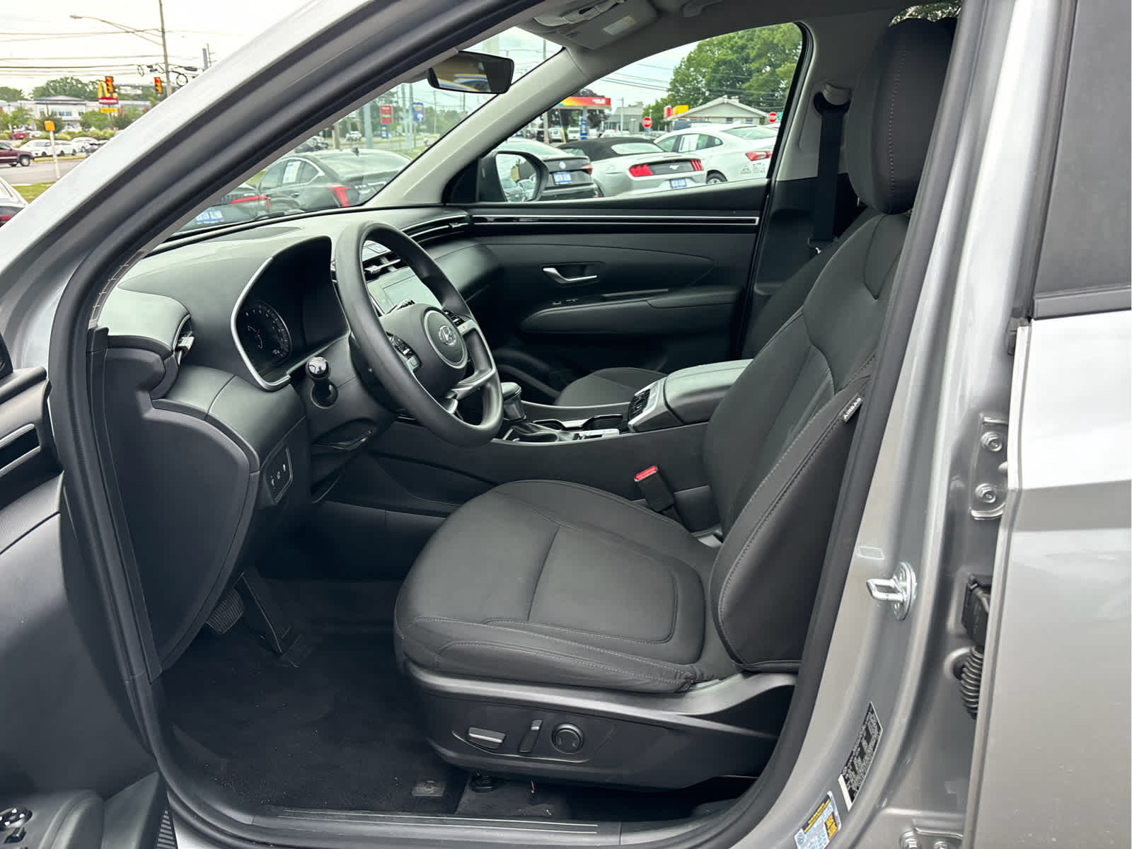 2023 Hyundai TUCSON SEL