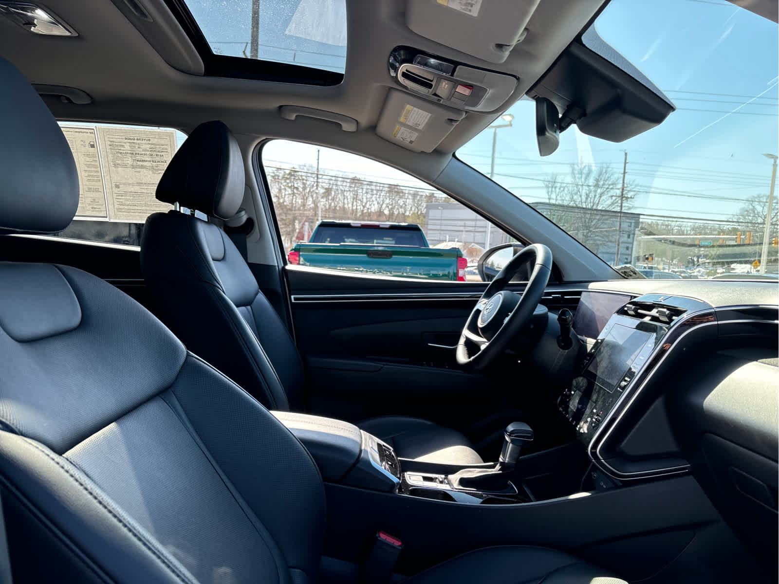 2023 Hyundai TUCSON SEL