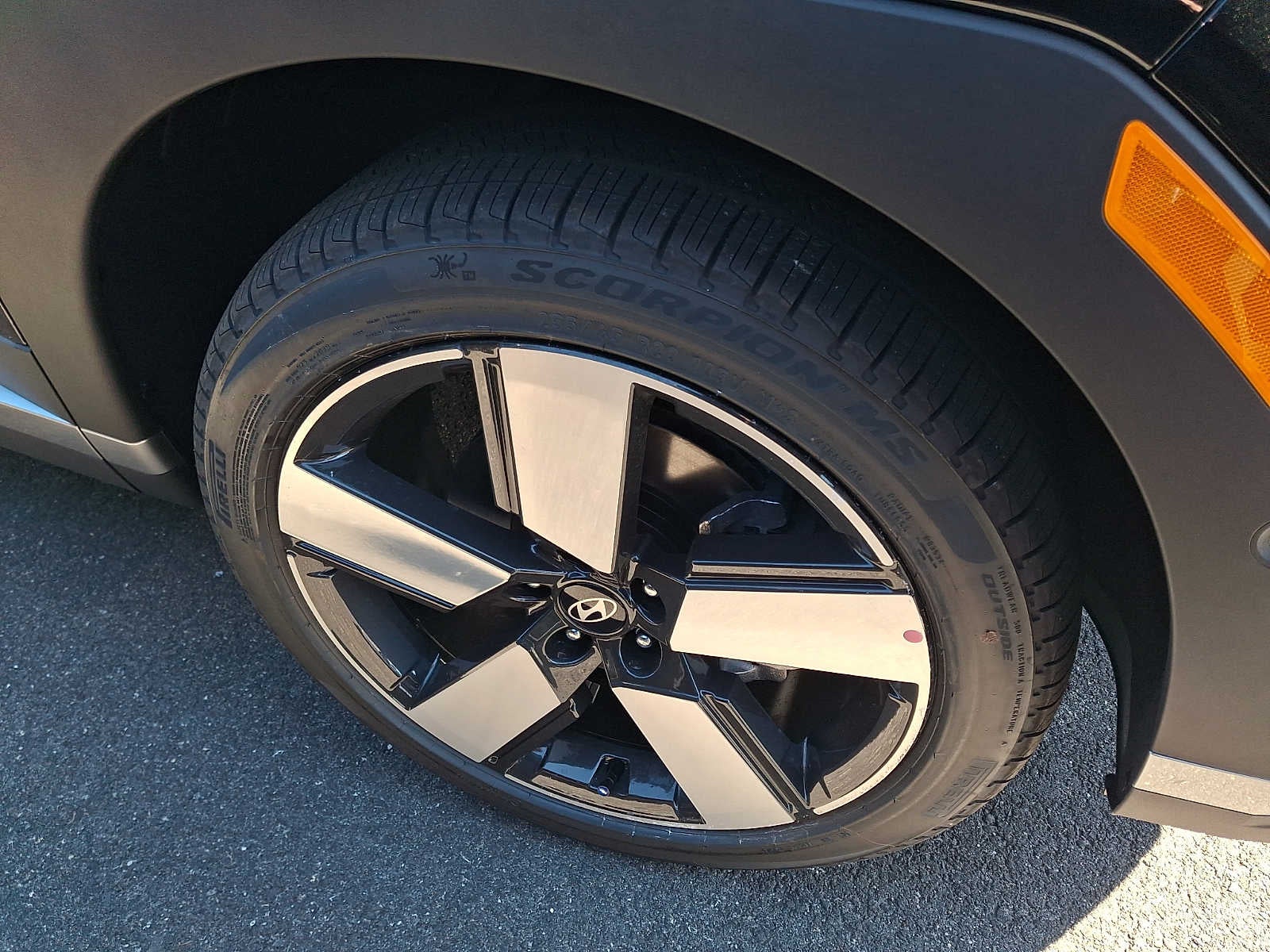 2027 Hyundai SANTA FE HYBRID Limited