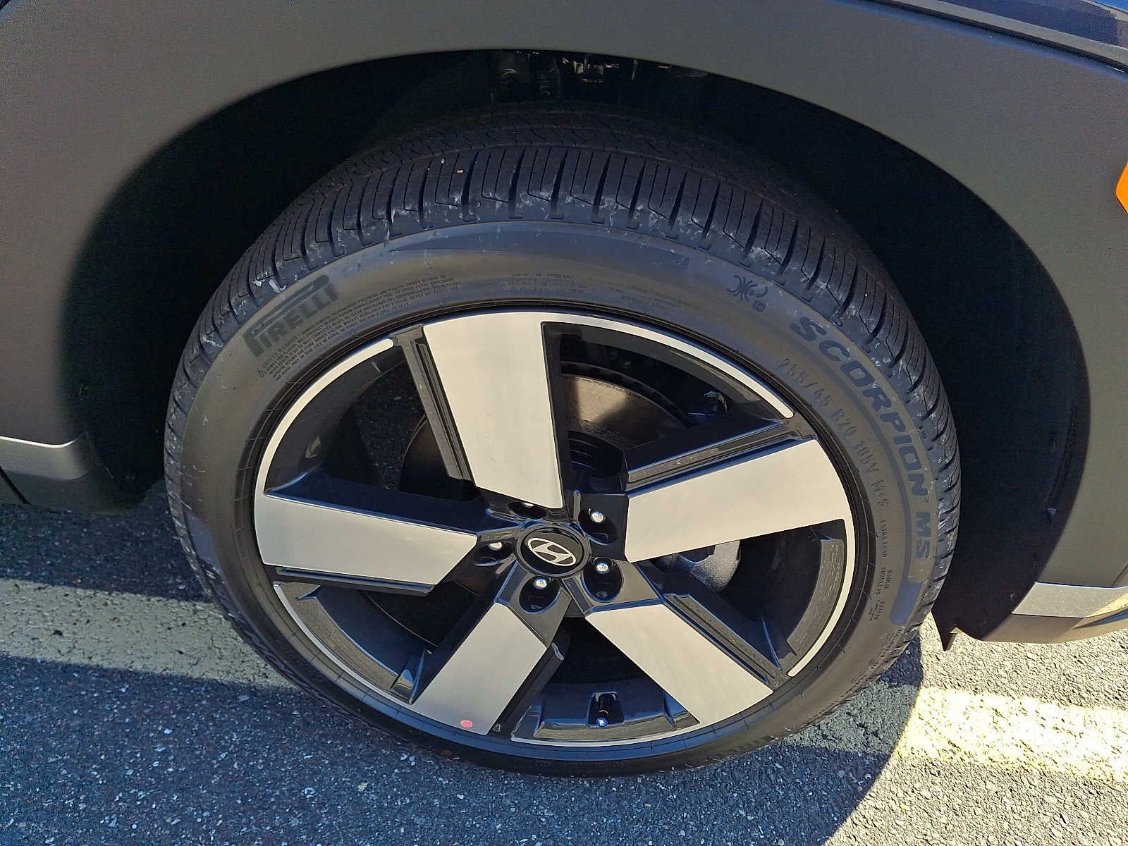 2027 Hyundai SANTA FE HYBRID Limited