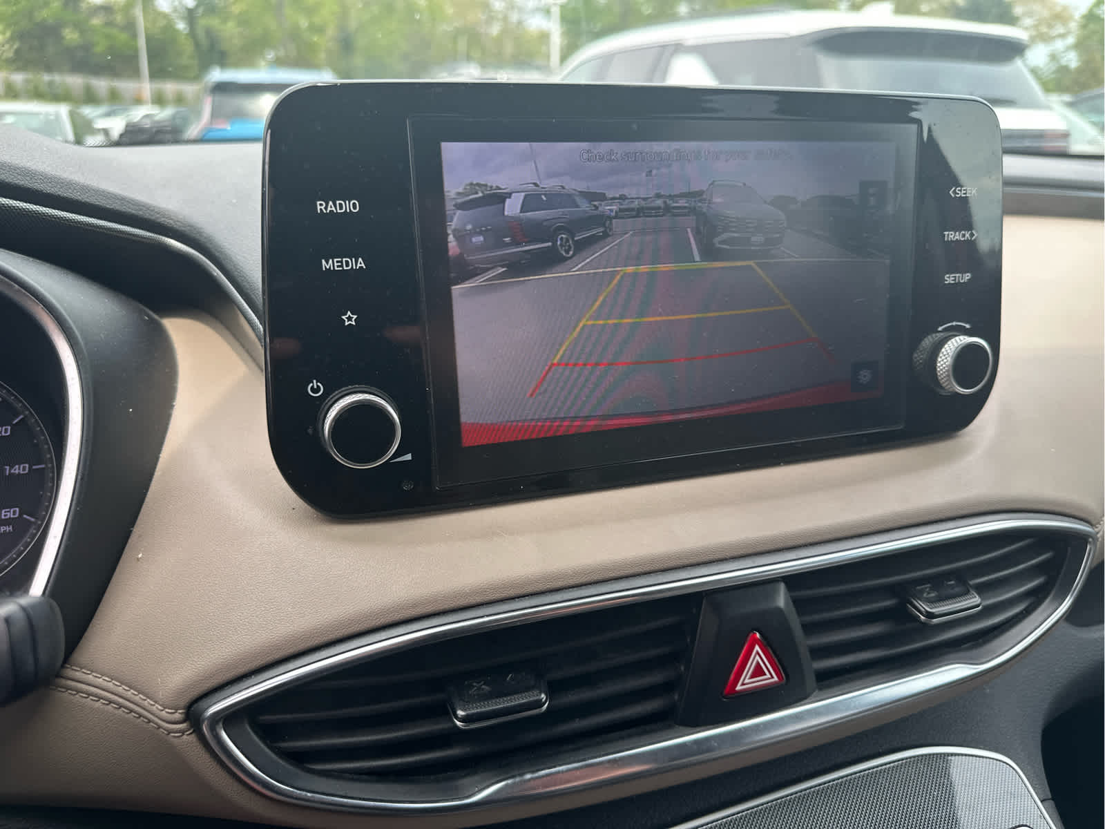 2022 Hyundai SANTA FE SE