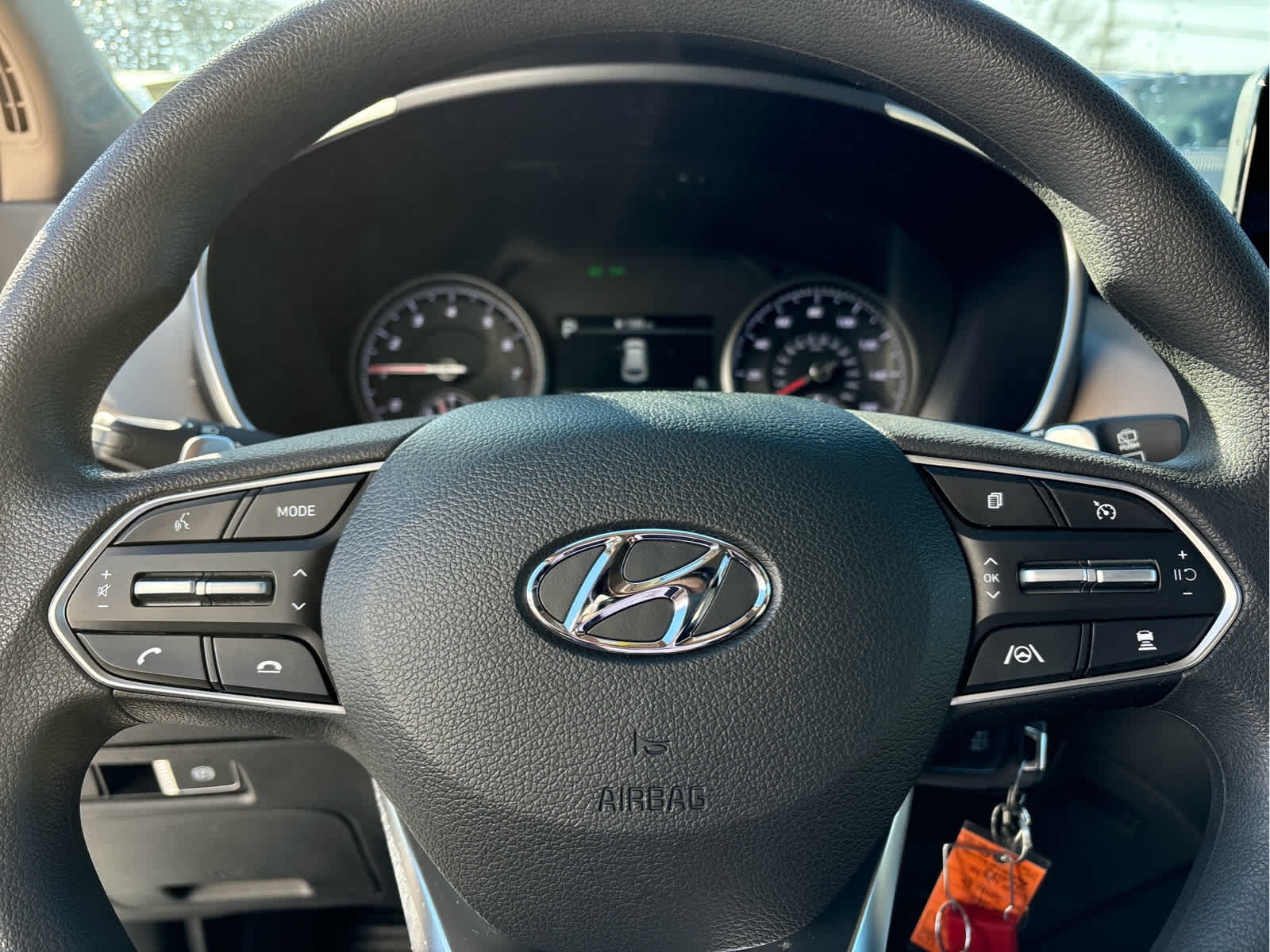 2023 Hyundai SANTA FE SE