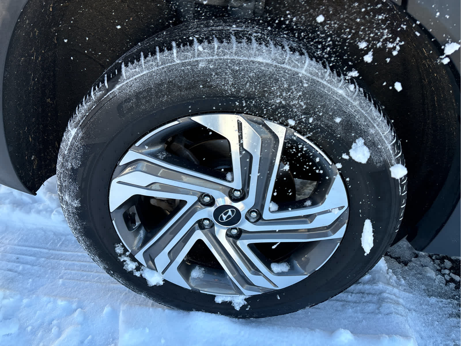 2023 Hyundai SANTA FE SE