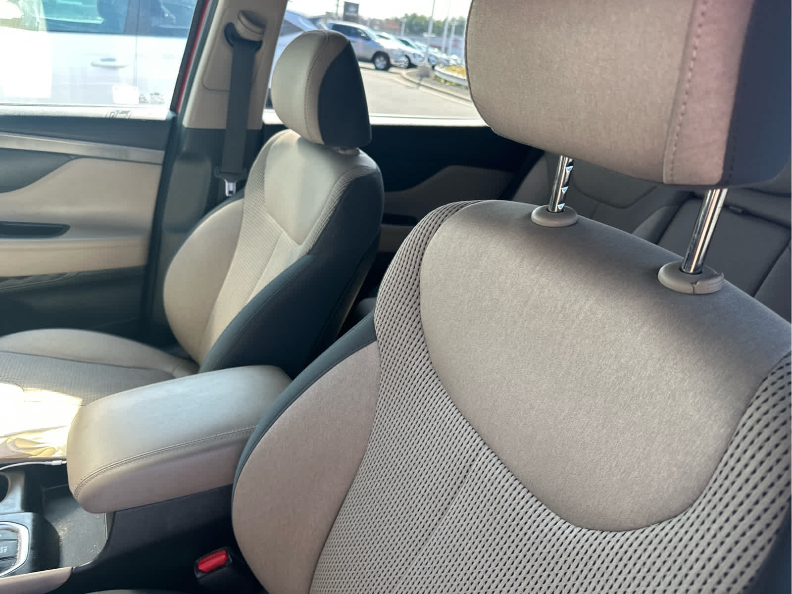 2019 Hyundai SANTA FE SE