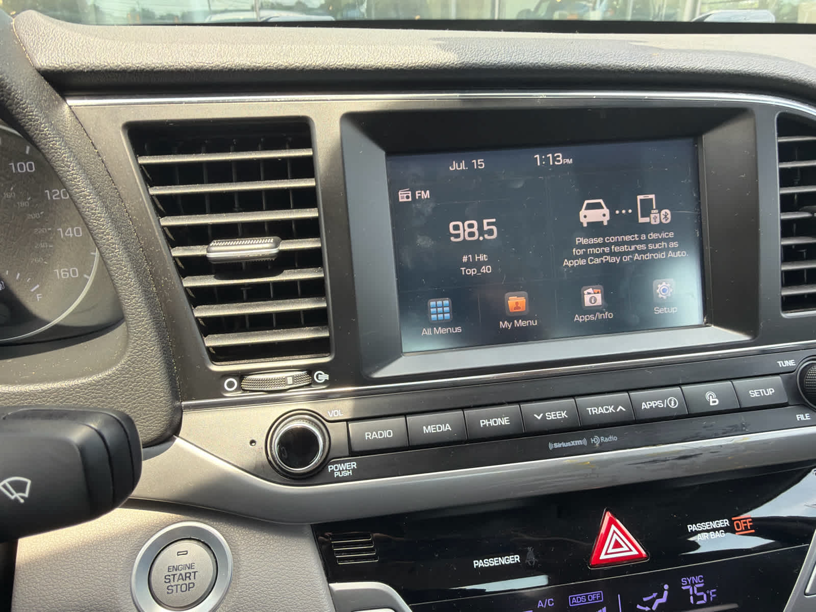 2017 Hyundai ELANTRA Limited