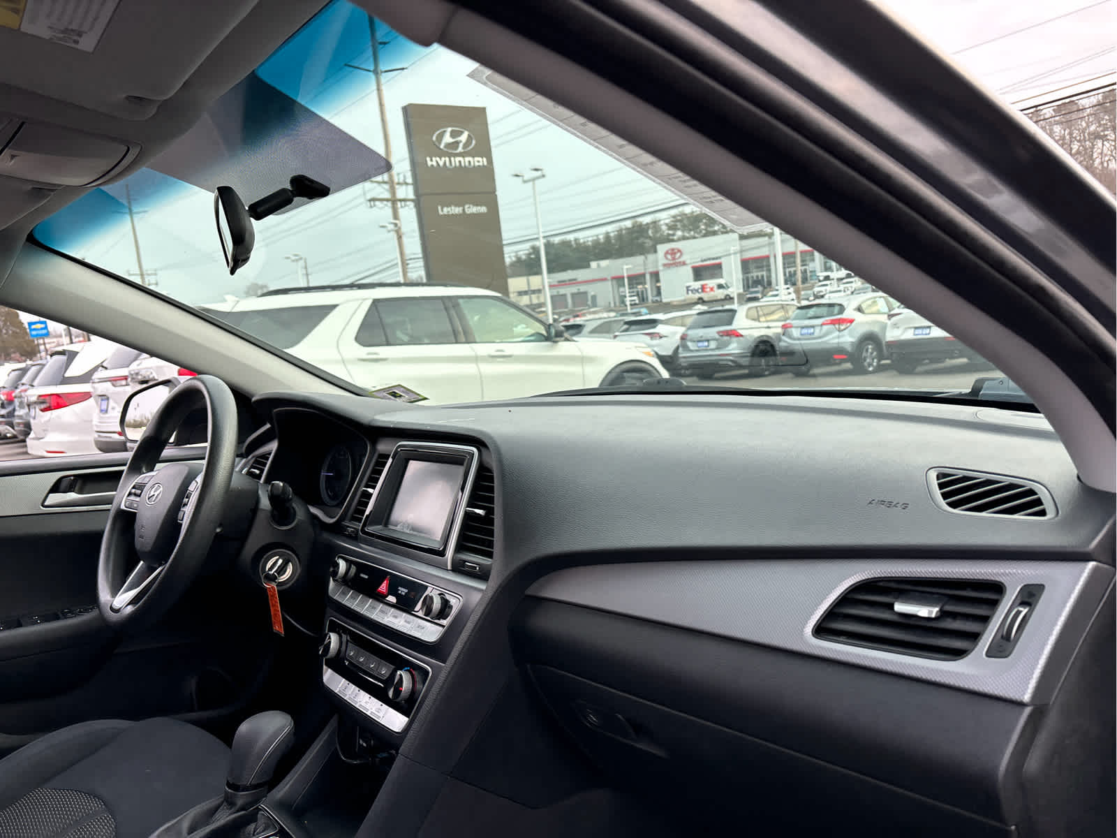 2019 Hyundai SONATA SE