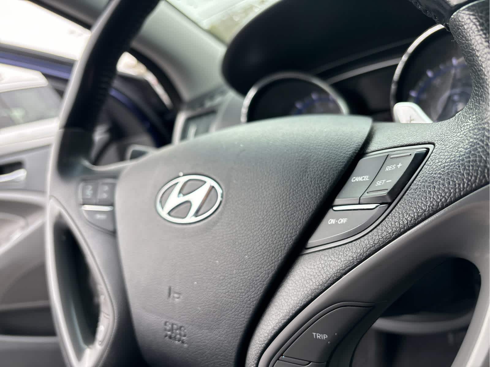 2013 Hyundai SONATA SE